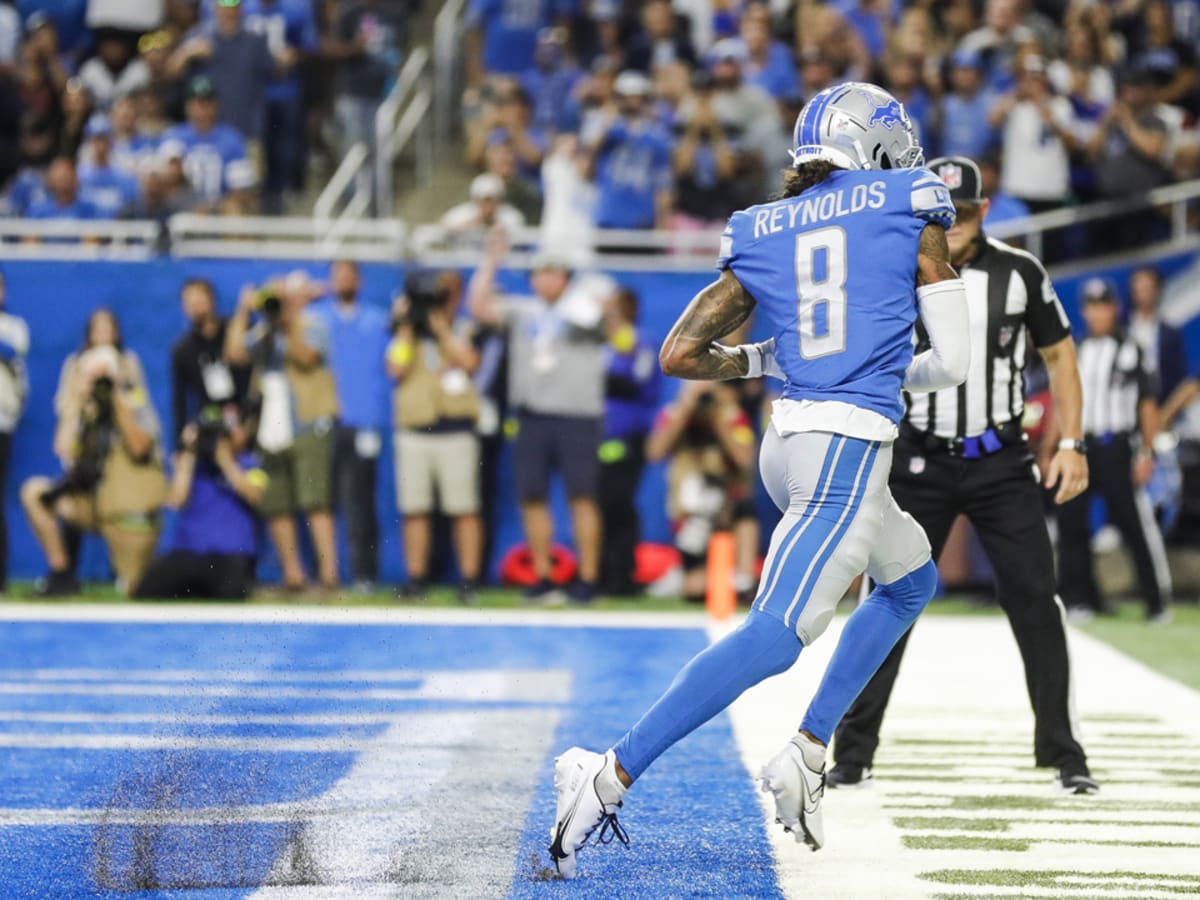 Detroit Lions quarterback Jared Goff threads a 22-yard touchdown dime to  Lions wide receiver Josh Reynolds