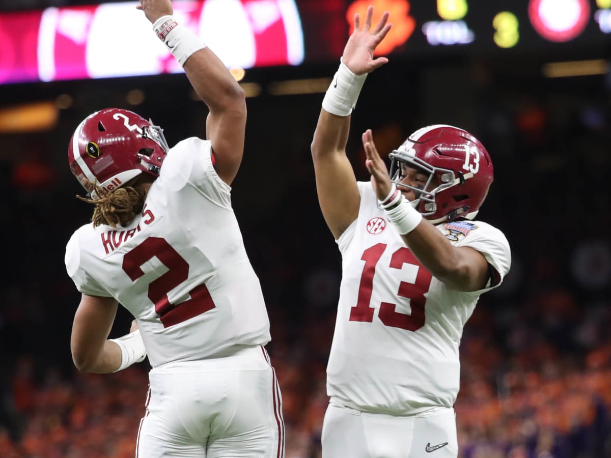 Tua Tagovailoa reacts to reuniting with former Alabama WR Jaylen