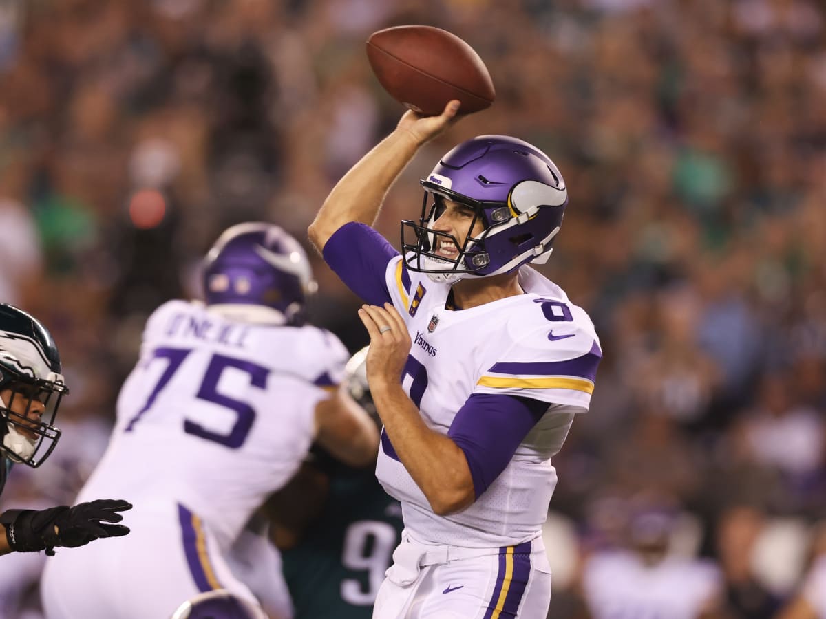 Vikings vs. Eagles TNF Picks: Can Kirk Cousins survive a dominant Eagles  pass rush? - Bolts From The Blue