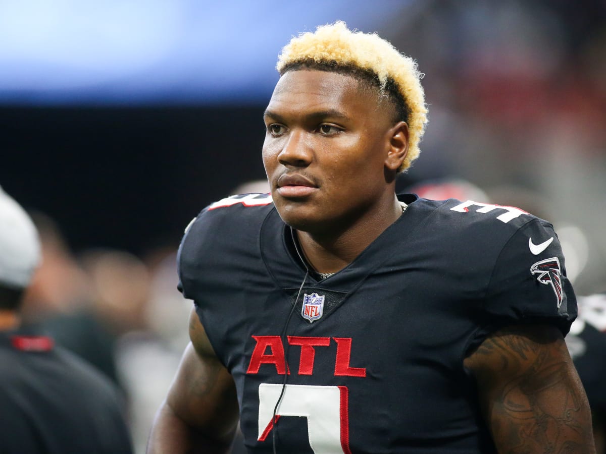 Atlanta Falcons surprisingly cut 2022 starting linebacker Mykal Walker