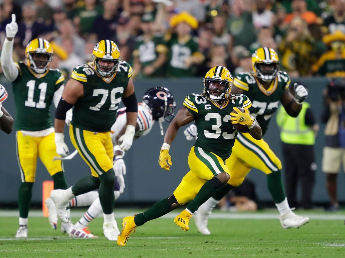 Aaron Jones Powers Packers Imposing Rushing Attack