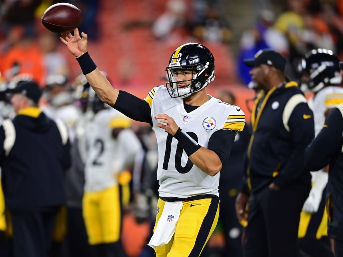 Despite QB Change, Pittsburgh Steelers vs Carolina Panthers Prices Aren't  Dropping - Sports Illustrated Pittsburgh Steelers News, Analysis and More