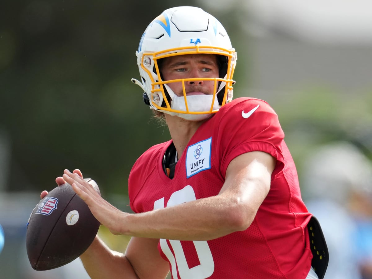 Chargers QB Herbert limited during practice Wednesday