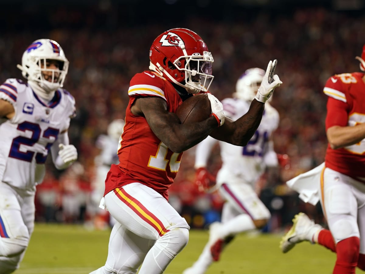 Bills vs. Miami Dolphins: Can Buffalo Shut Up Tyreek Hill & 2,000