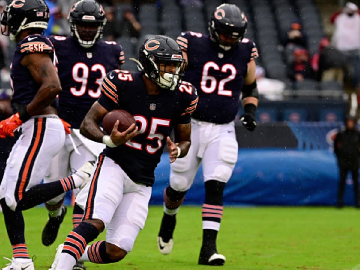 Chicago Bears: Will Velus Jones or Trestan Ebner return kicks?