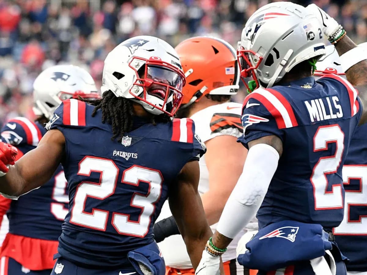 New England Patriots cornerback Jalen Mills reacts before a preseason NFL  football game against the Carolina Panthers, Friday, Aug. 19, 2022, in  Foxborough, Mass. (AP Photo/Michael Dwyer Stock Photo - Alamy