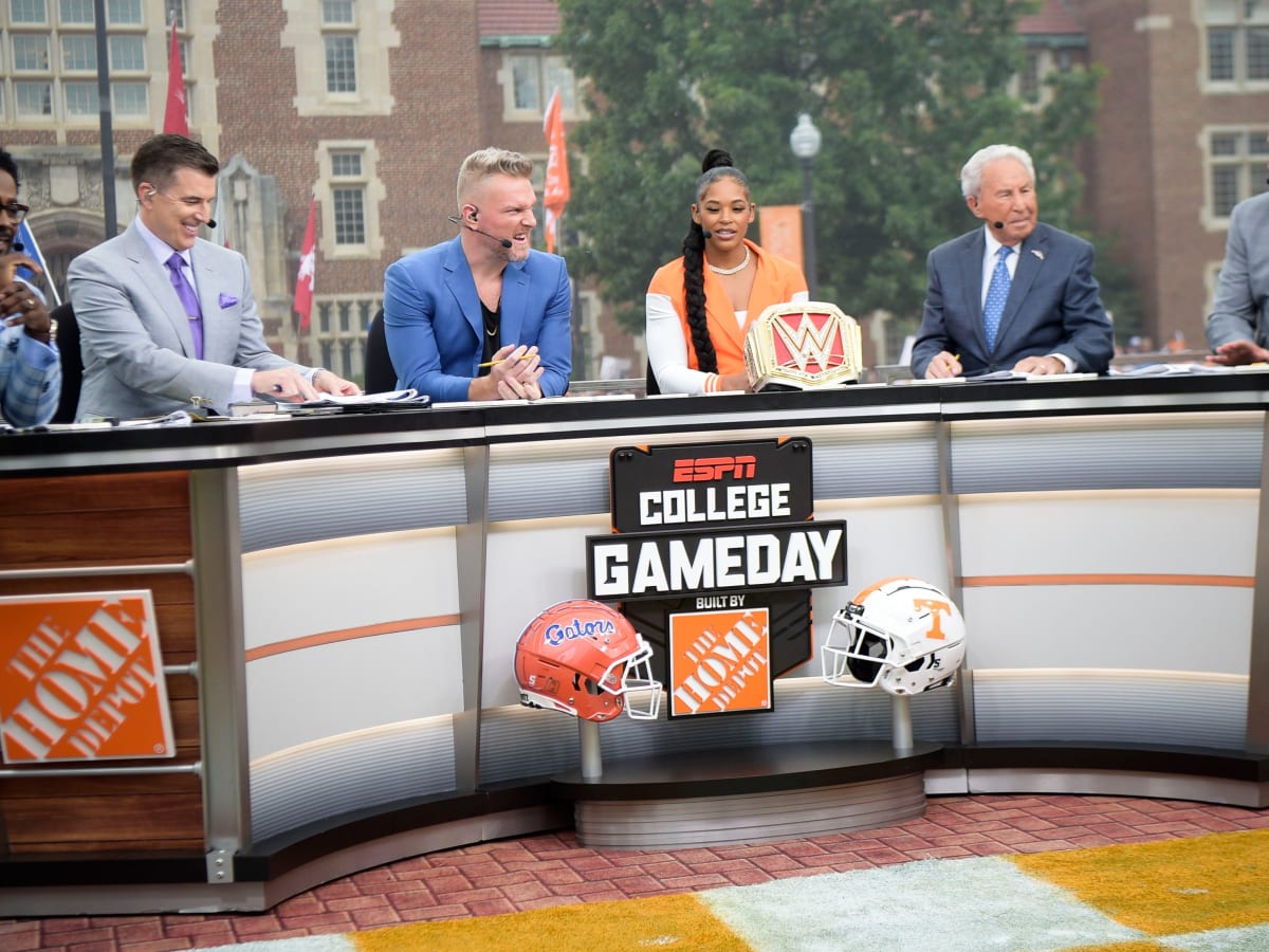 ESPN's College GameDay crew picks winner in Clemson-Wake Forest matchup -  Saturday Road