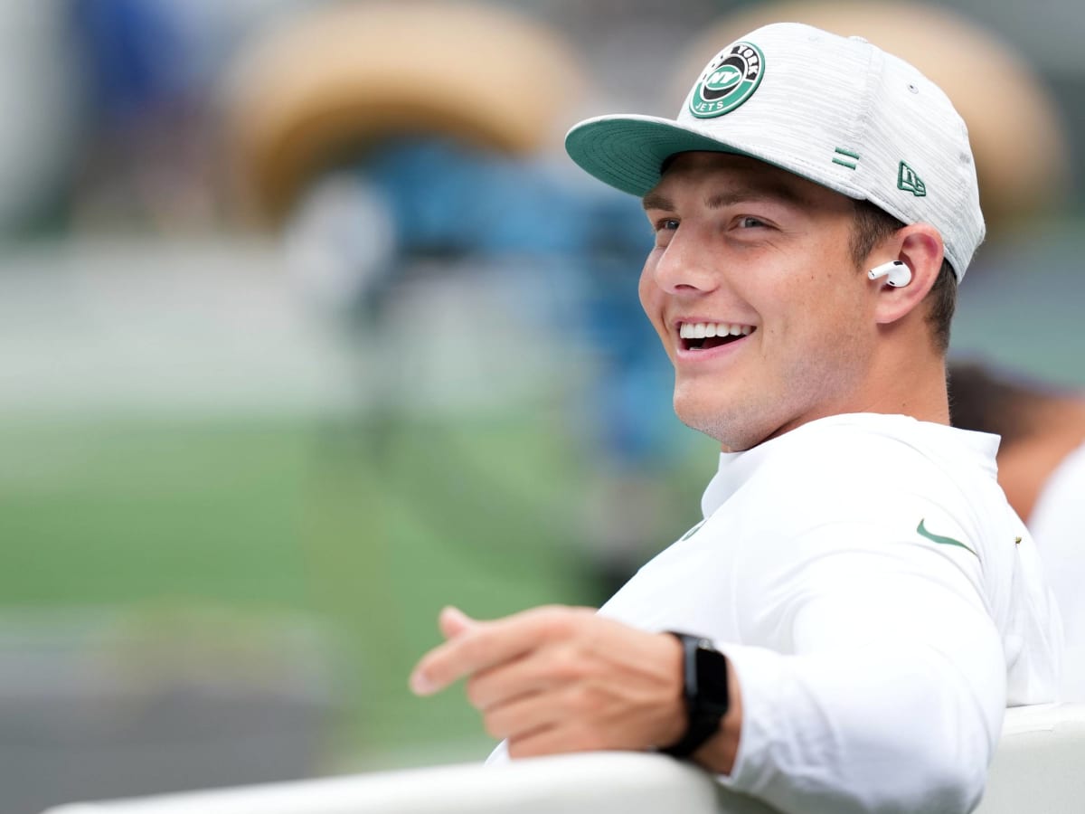 Instant Replay: Jets QB Zach Wilson Reveals Favorite Romantic Comedy