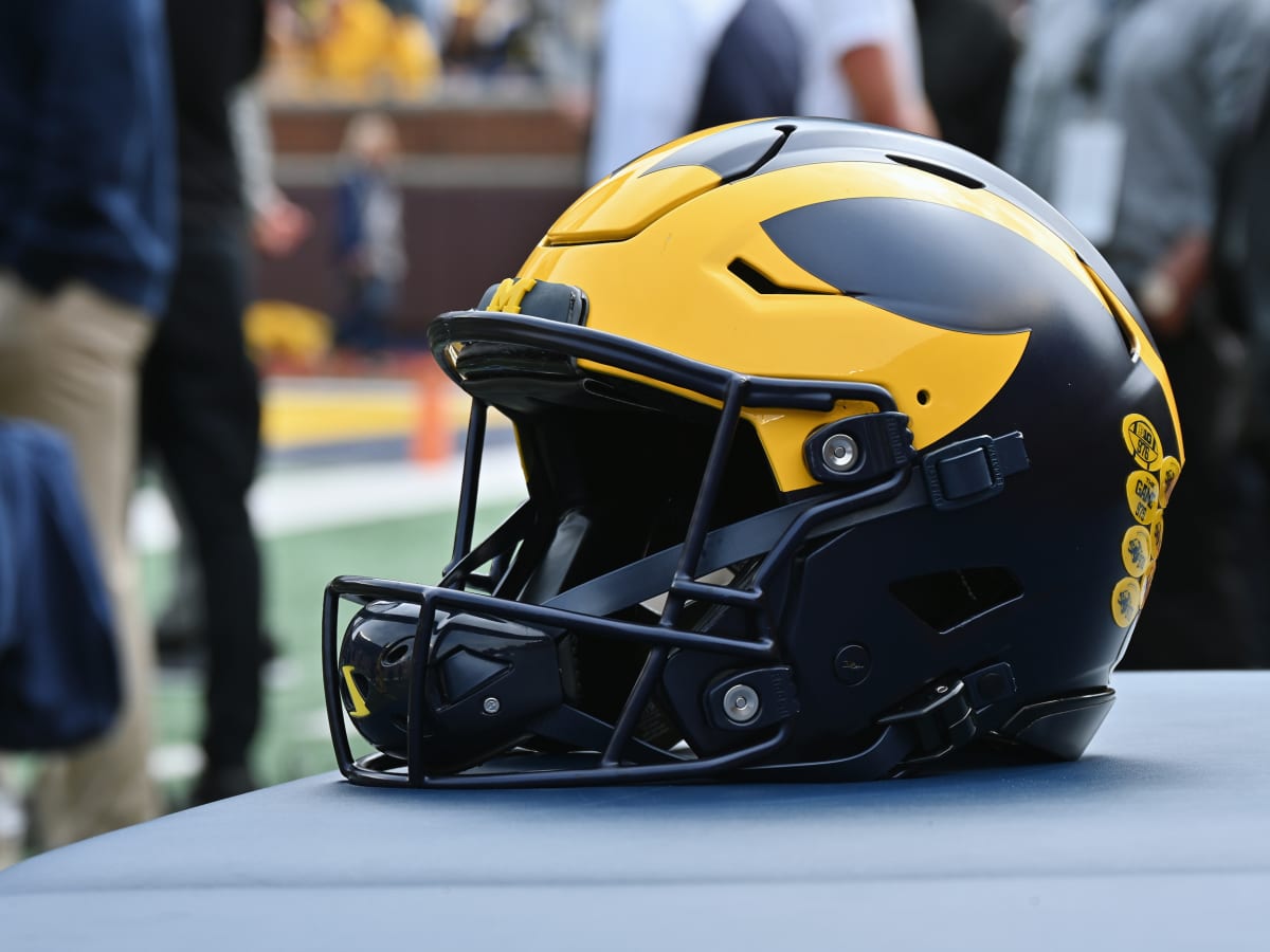 Michigan football debuts new helmet stickers telling a player's