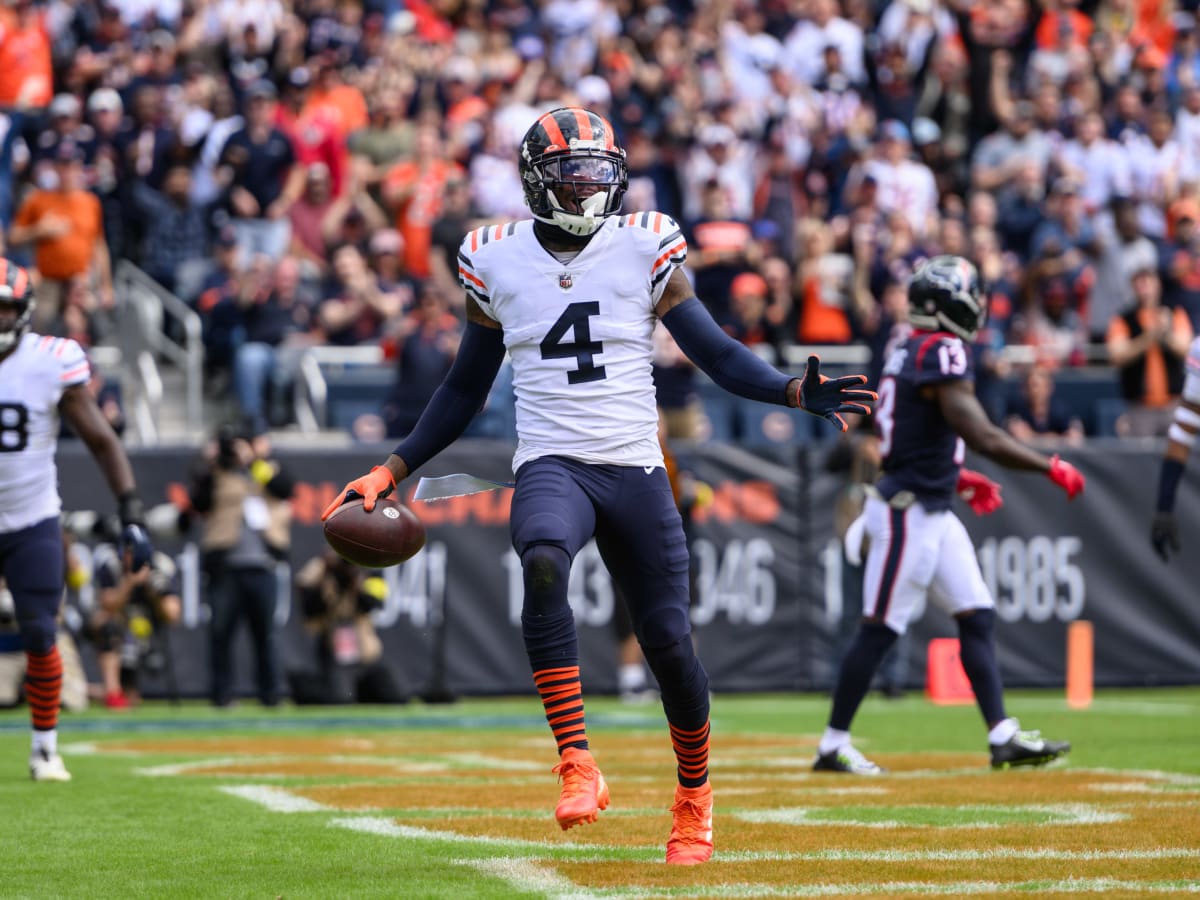 Eddie Jackson Goes Down With Hamstring Injury in Bears' Game vs