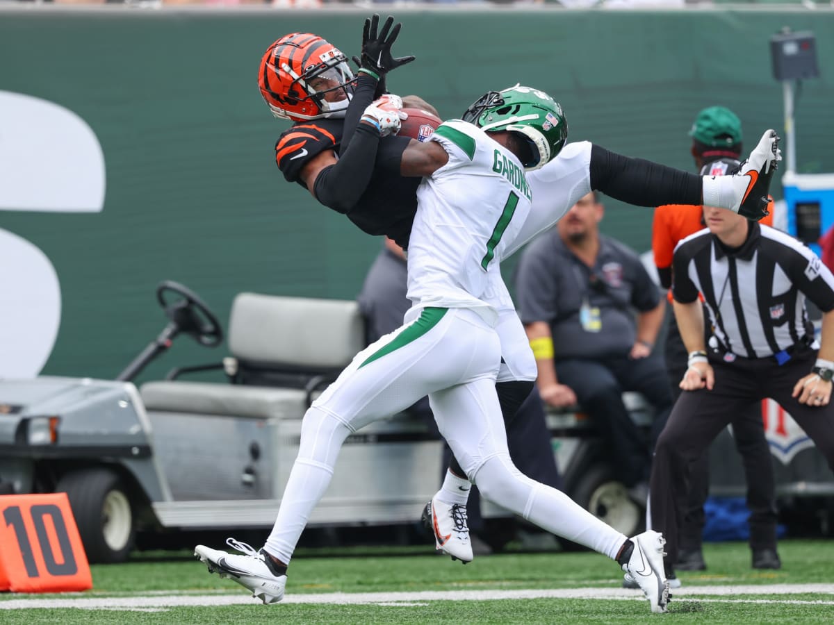 East Rutherford, New Jersey, USA. 26th Sep, 2022. New York Jets cornerback  Sauce Gardner (1) during a NFL game at MetLife Stadium in East Rutherford,  New Jersey on Sunday September 25, 2022.