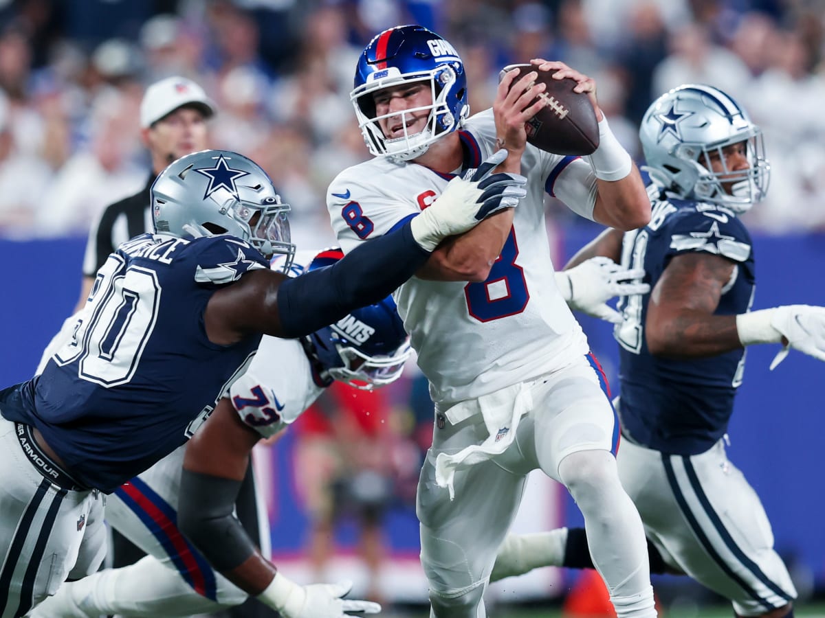 Halftime Report: Shaky start for the Cowboys, Giants lead 13 - 7 ✭ Inside  The Star