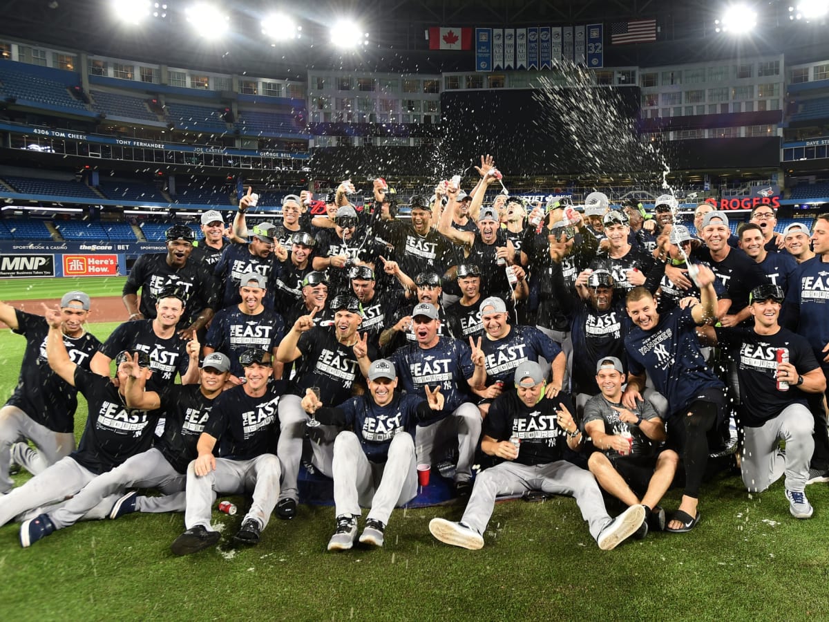 MLB on X: Start spreading the news: The AL East belongs to the Yankees!  #CLINCHED  / X