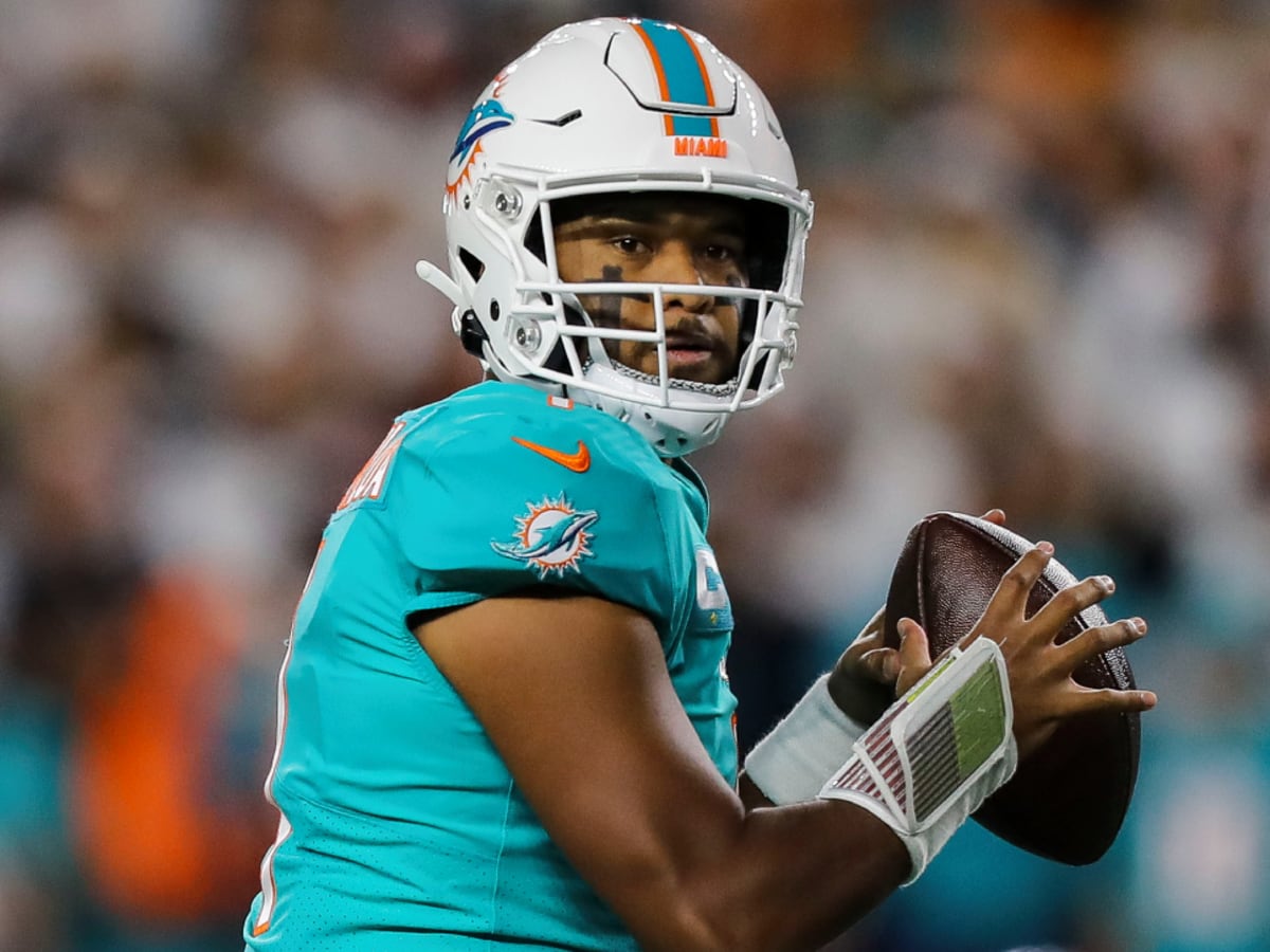 Consultant who cleared Dolphins' Tagovailoa to play after head blow is fired