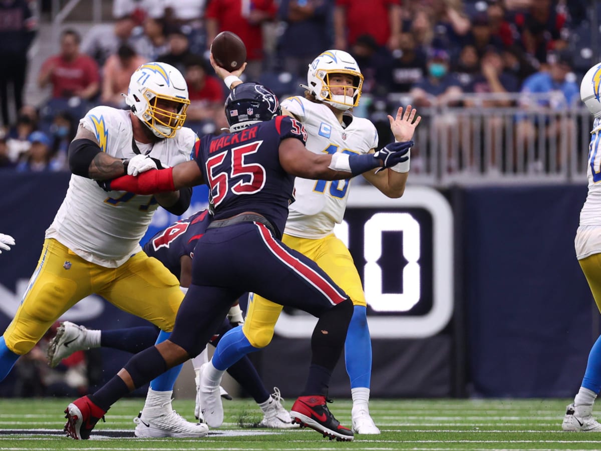 September 22, 2019 Carson, CAHouston Texans wide receiver DeAndre  Hopkins #10 running a a catch during the NFL Houston Texans vs Los Angeles  Chargers at the Dignity Health Sports Park in Carson