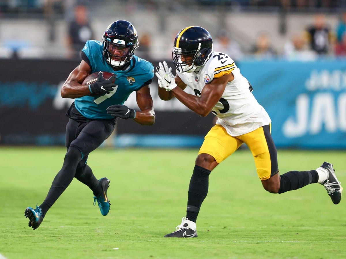 Jaguars vs. Eagles: K'Lavon Chaisson, Cole Van Lanen Ruled Out