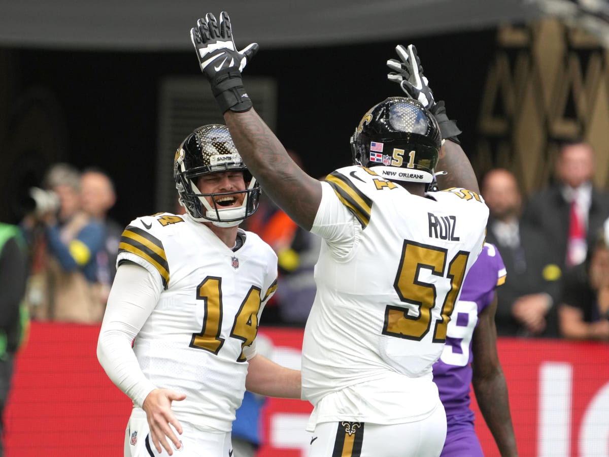 NFL: New Orleans Saints at Pittsburgh Steelers - DFS Army