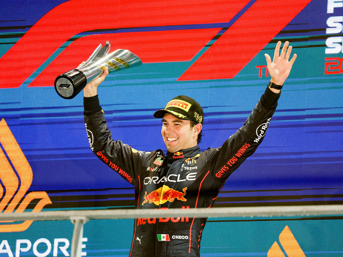 The Making of the F1 Singapore Grand Prix Trophy