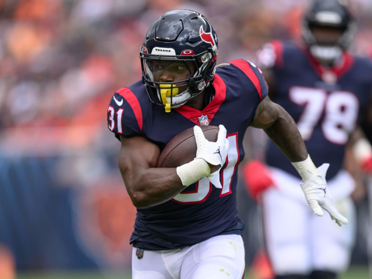 Texans standout rookie Dameon Pierce loses rare fumble ('I'm going