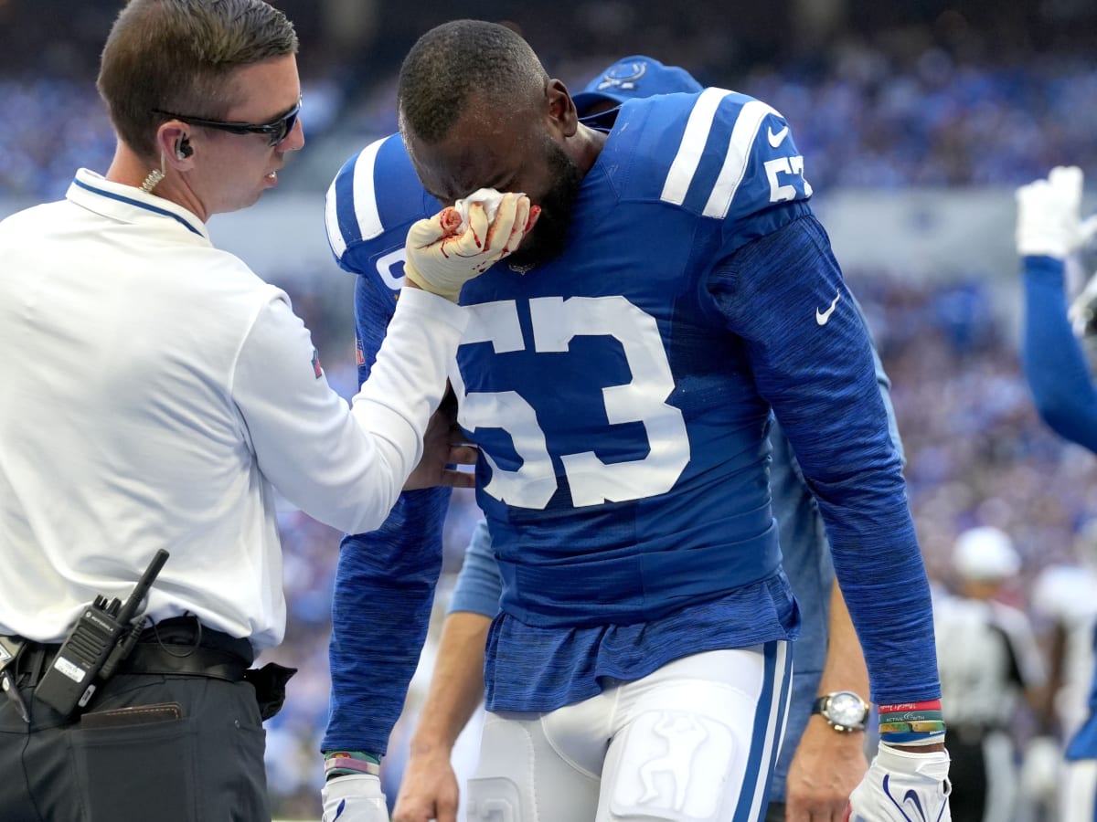 Colts linebacker Shaquille Leonard in concussion protocol