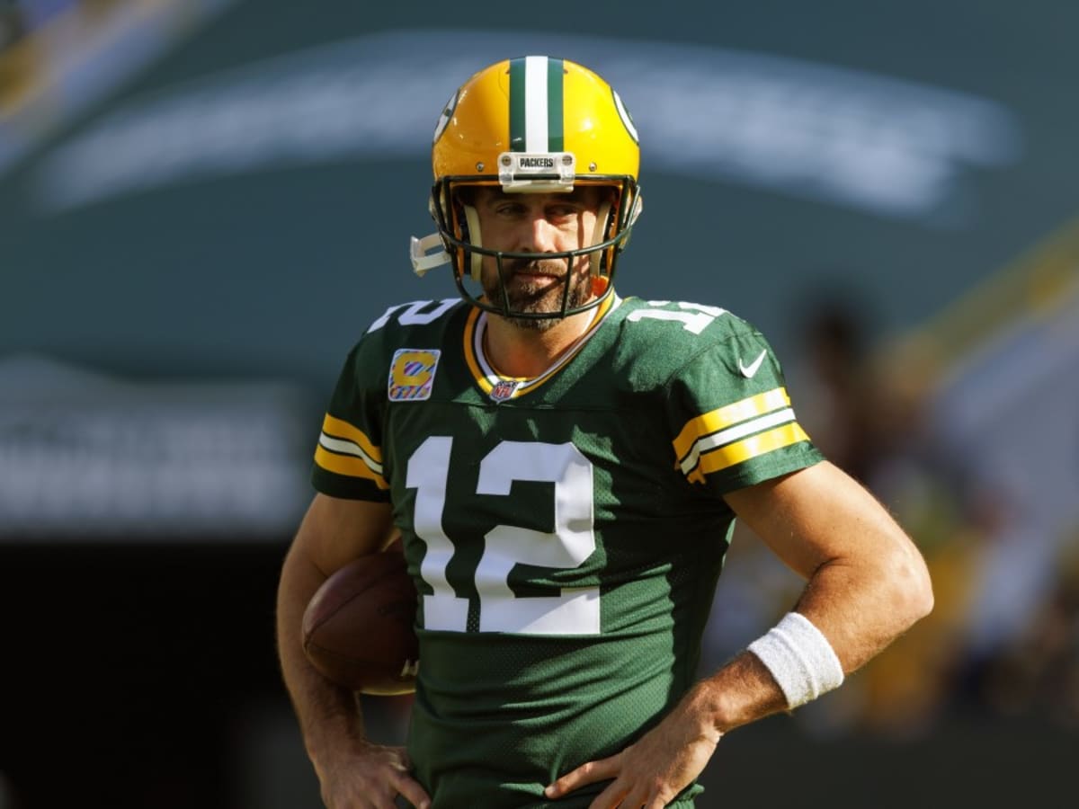 FOX6 News Milwaukee - Spotted at the Milwaukee Bucks game tonight! Green  Bay Packers QB Aaron Rodgers.