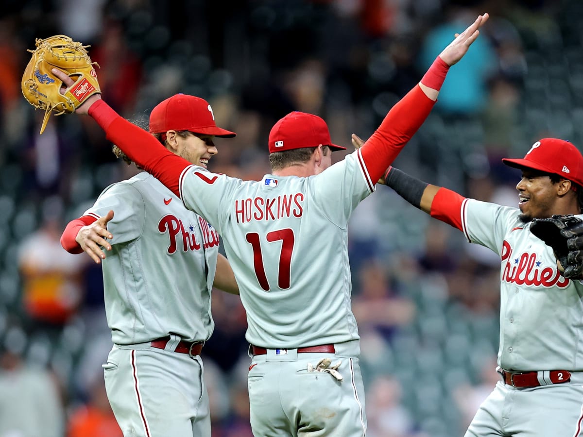 Phillies clinch playoff berth with Halladay shutout