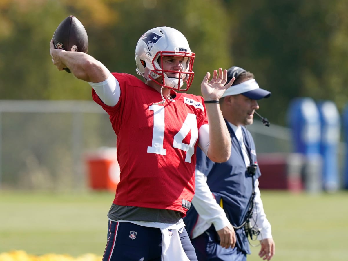 Foxborough, Massachusetts, USA. 9th Oct, 2022. Massachusetts, USA; New  England Patriots quarterback Garrett Gilbert (19) on the sideline before  the start of the first half against the Detroit Lions at Gillette Stadium