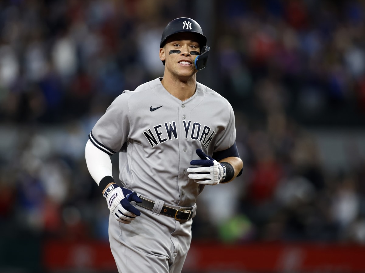 Aaron Judge New York Yankees single season HR record 62 home runs