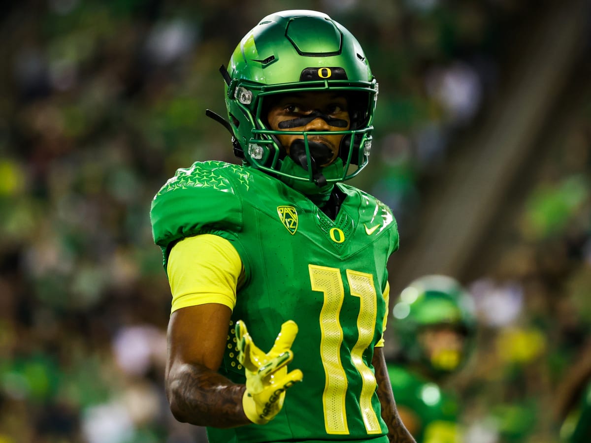 Oregon Football: Ducks Release Uniform Combination for Week 1 Matchup vs.  Portland State Vikings - Sports Illustrated Oregon Ducks News, Analysis and  More