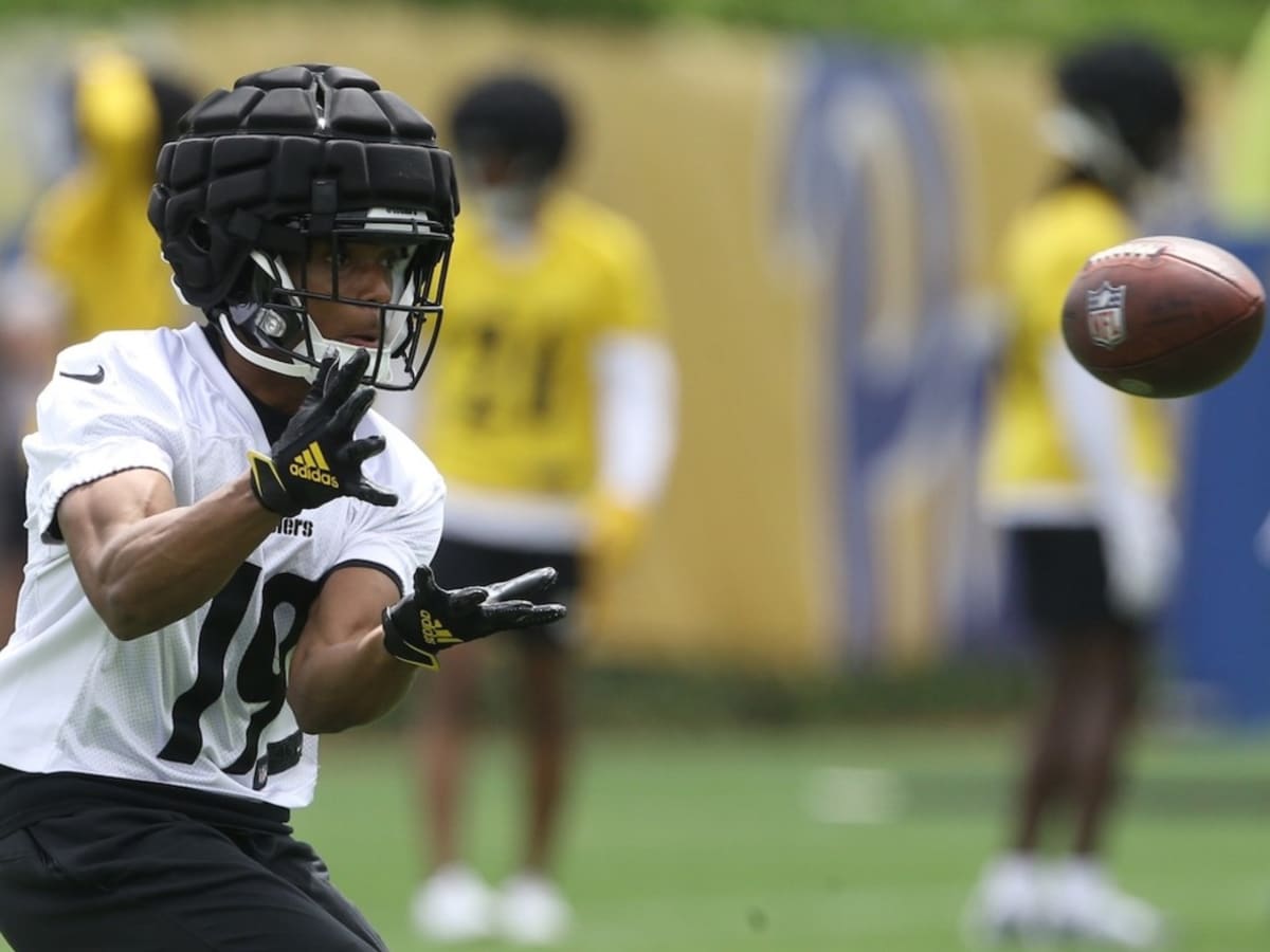 Steelers rookie WR Calvin Austin returns to practice, opening 21