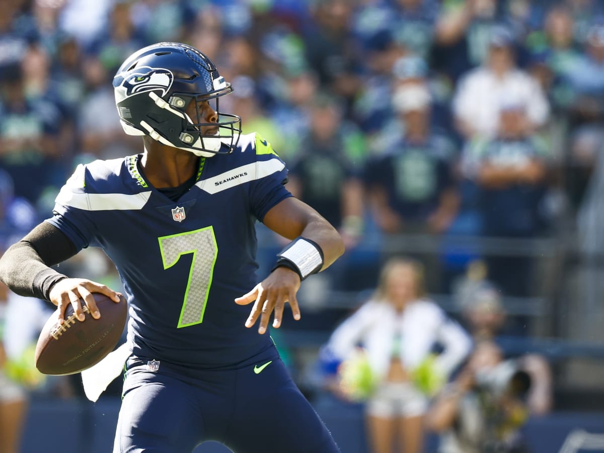 Geno Smith Sets Multiple Seahawks Passing Records - Sports Illustrated West  Virginia Mountaineers News, Analysis and More