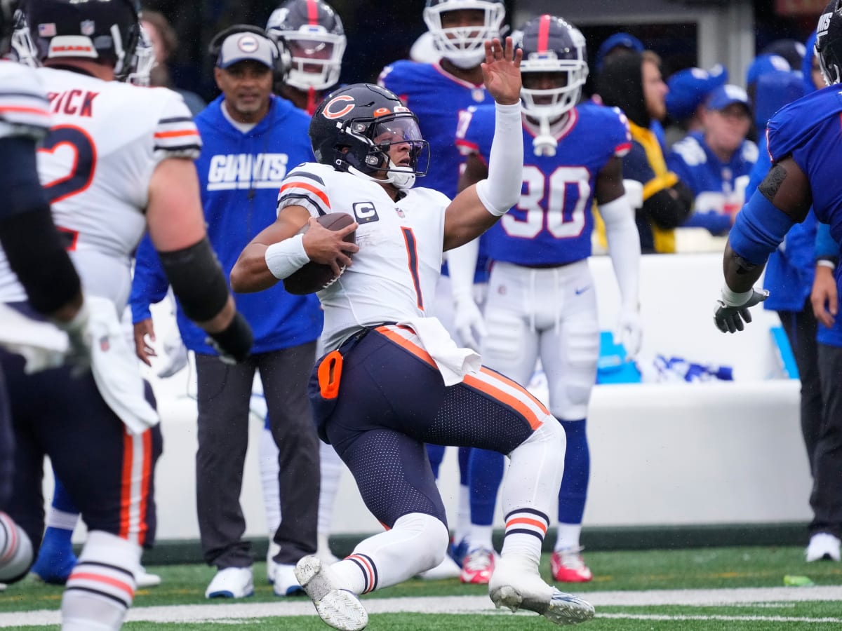 Justin Fields rallies Chicago Bears for stunning upset win - Sports  Illustrated Chicago Bears News, Analysis and More