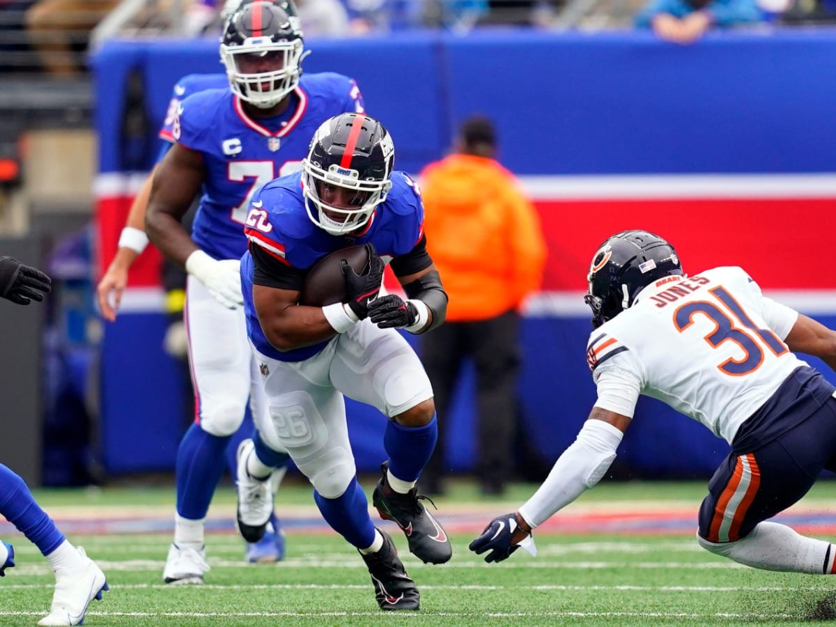 SEE IT! Saquon Barkley Goes Through Drills - Sports Illustrated New York  Giants News, Analysis and More