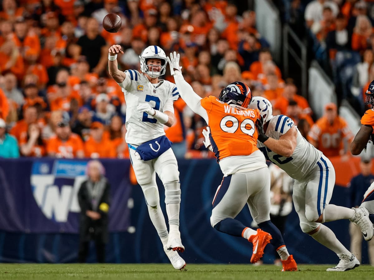 Colts hold on after defensive stand seals win over Broncos