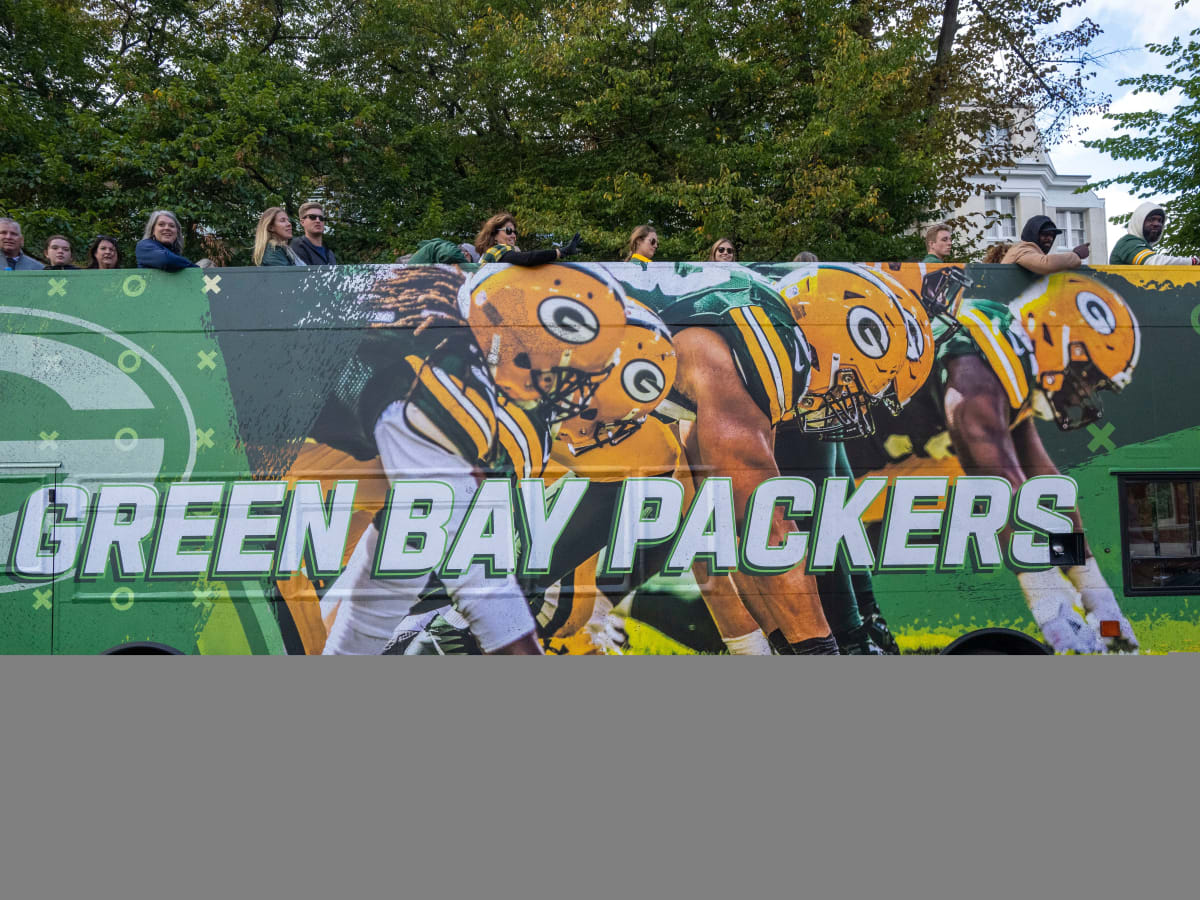 Will Packers Fans Jump The Pond to See Team in London? Probably, Says Ticket  Broker