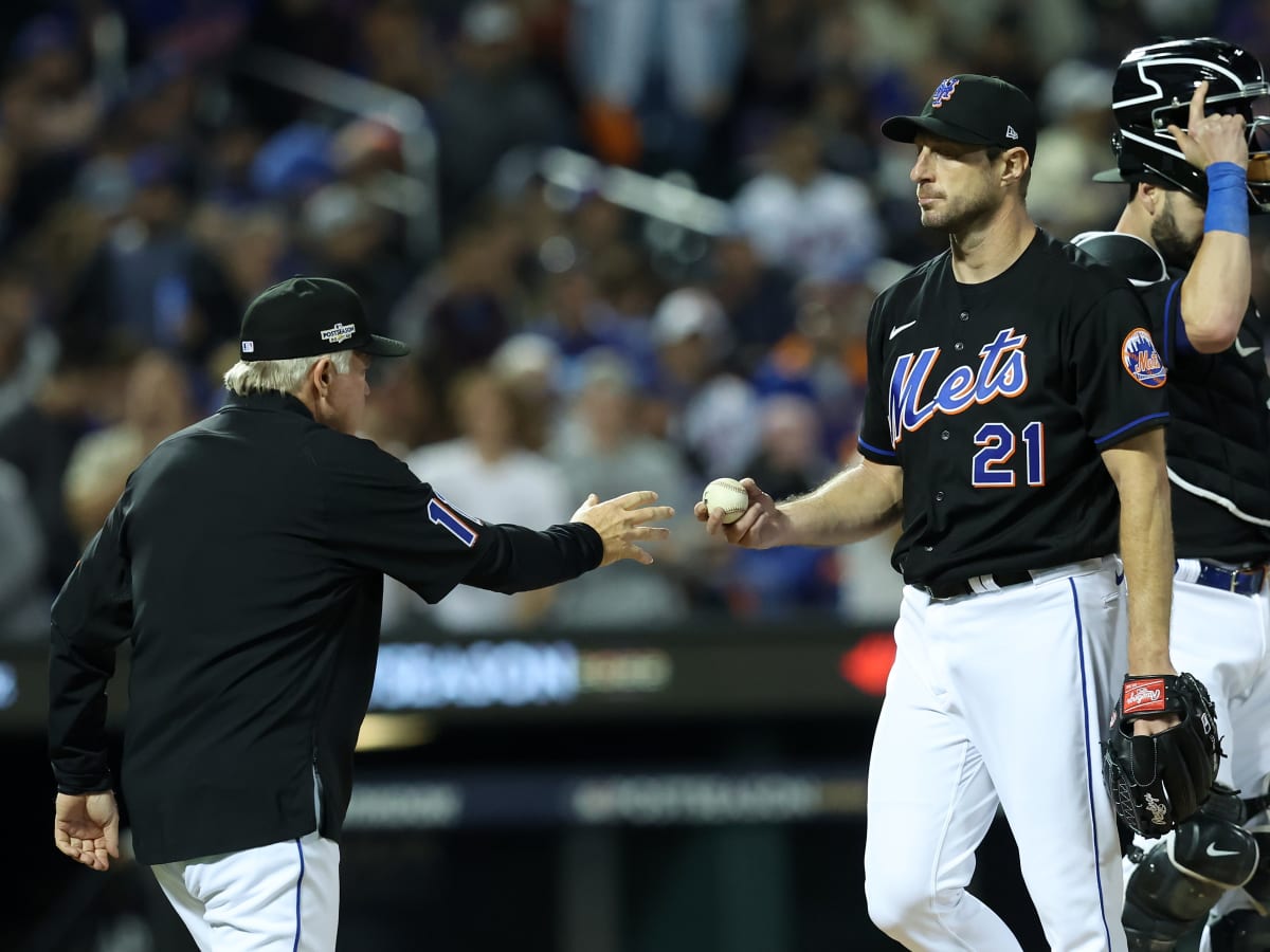 SNY Mets on X: Max Scherzer taking the Citi Field mound tonight for the  Mets in their return from the All-Star break? Wearing the black jerseys on  a Friday night? Let's go.