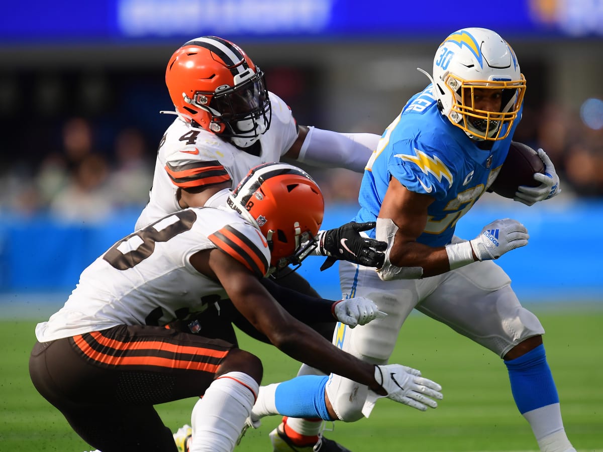 Chargers vs. Browns predictions: Odds, expert NFL Week 5 picks