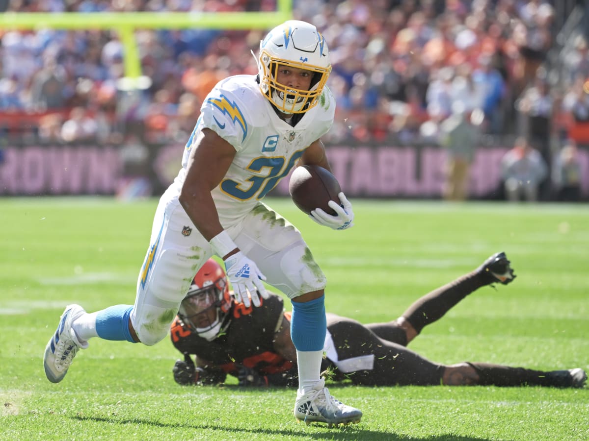 Chargers Miss Two 4th Quarter Field Goals to Give Browns 1st Win!