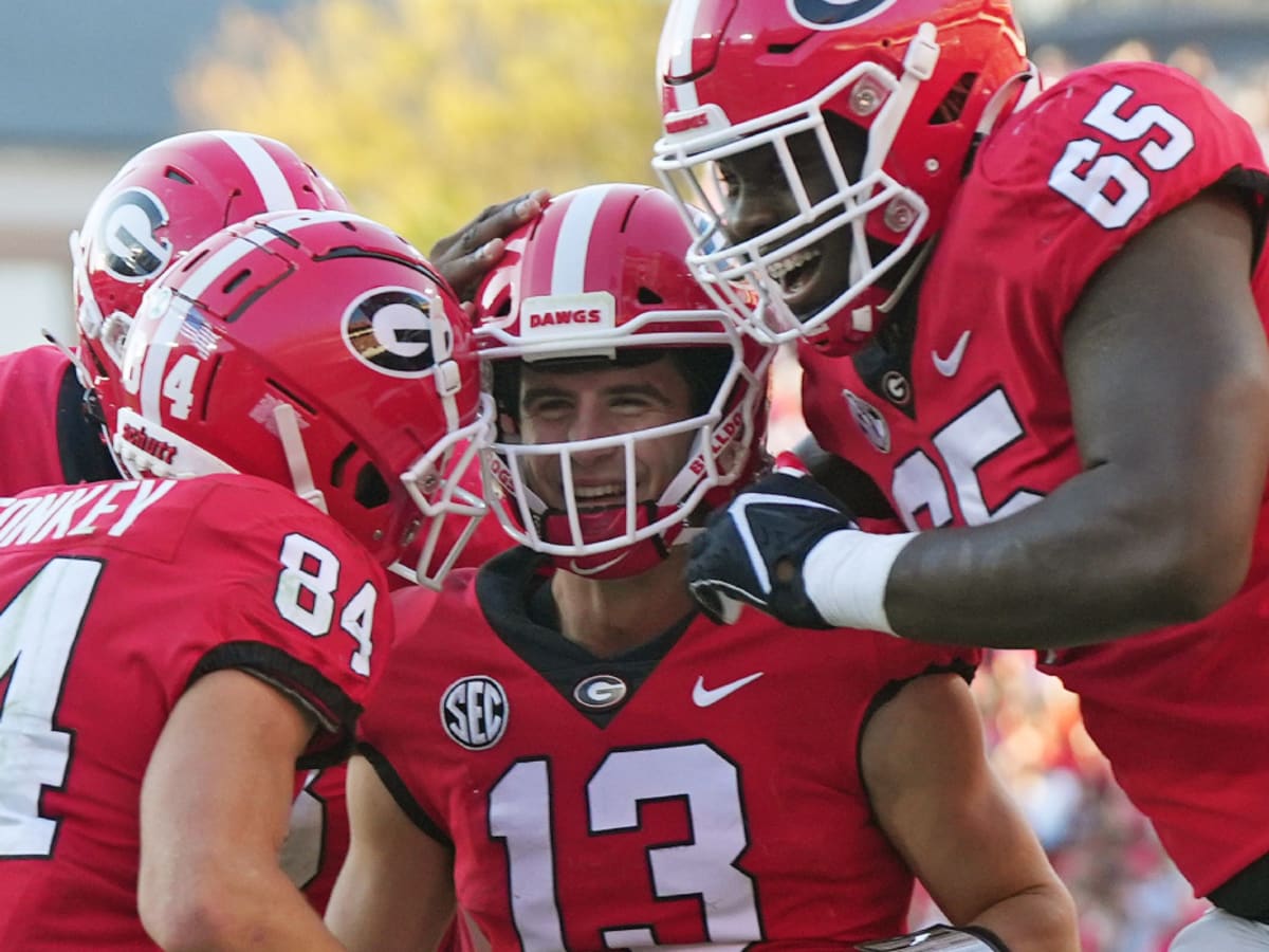 AP Top 25: UGA reclaims No. 1; Kentucky, Arkansas in Top 10