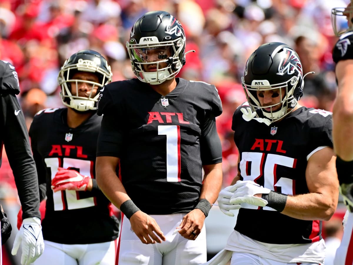 Tampa Bay Buccaneers sack Marcus Mariota, Atlanta Falcons 21-15 