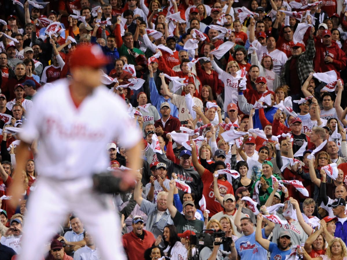 Rally towels are thrown to the fans attending the Official Super