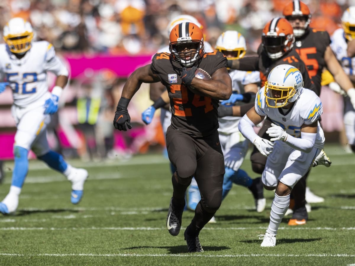 photographers favorite photos from Cleveland Browns' 30-28  loss to Los Angeles Chargers 