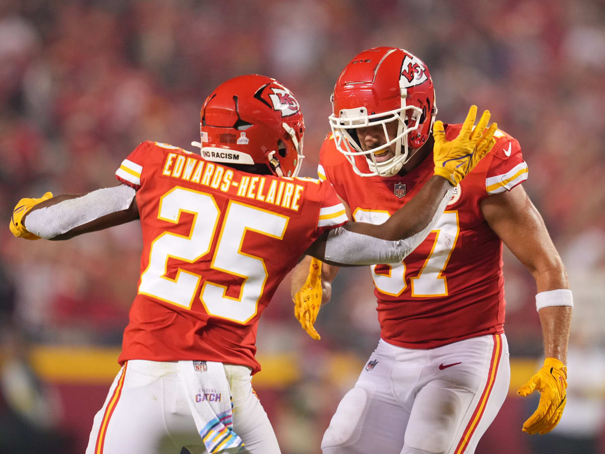 Game report: Chiefs win in Jacksonville as DT Jones, TE Kelce return