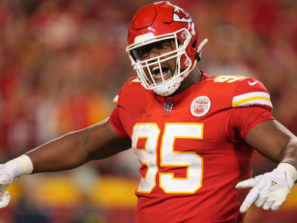 Chiefs defensive tackle Chris Jones holding out for $30 million per year  deal - Sports Illustrated