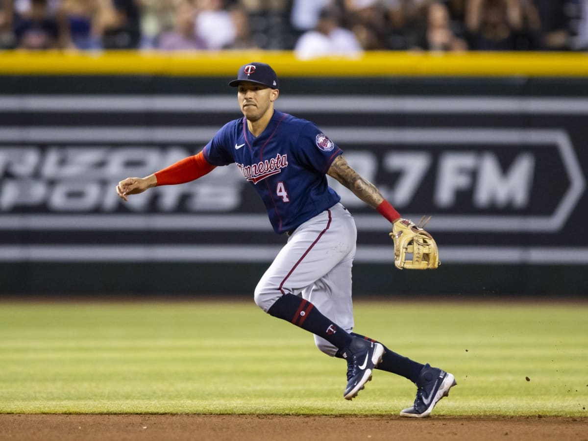 Carlos Correa leaves Astros, signs shocking deal with Minnesota Twins
