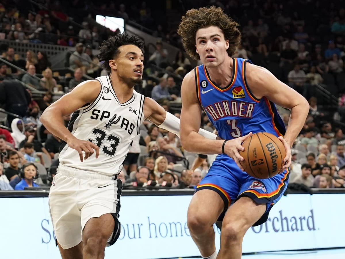 Oklahoma City Thunder Survives Late-Game Scare, Take Down Spurs in  Preseason Opener - Sports Illustrated Oklahoma City Thunder News, Analysis  and More