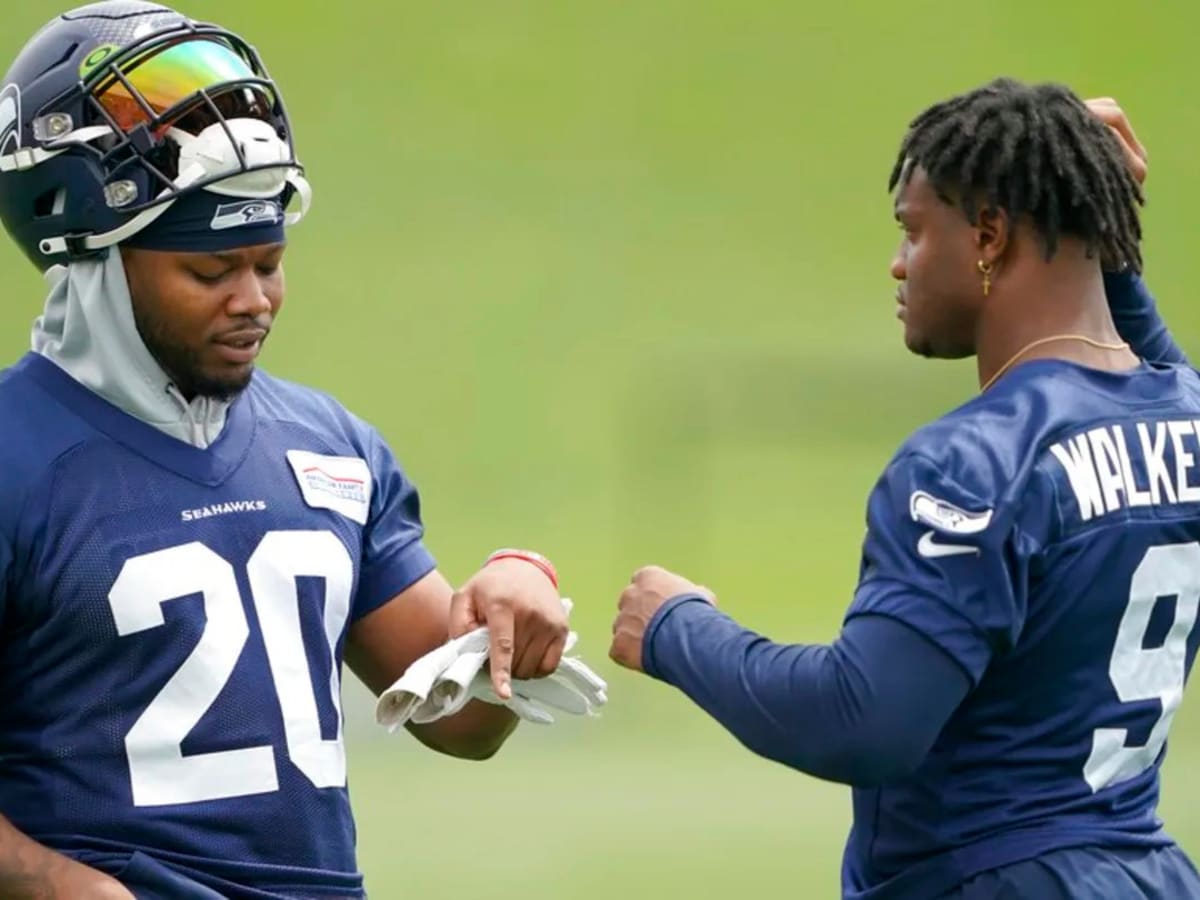 Seahawks' Carroll sees rookie Kenneth Walker as three-down RB