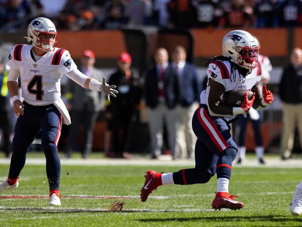 Patriots training camp Day 6: 'D' makes goal-line stand, Rhamondre  Stevenson sits