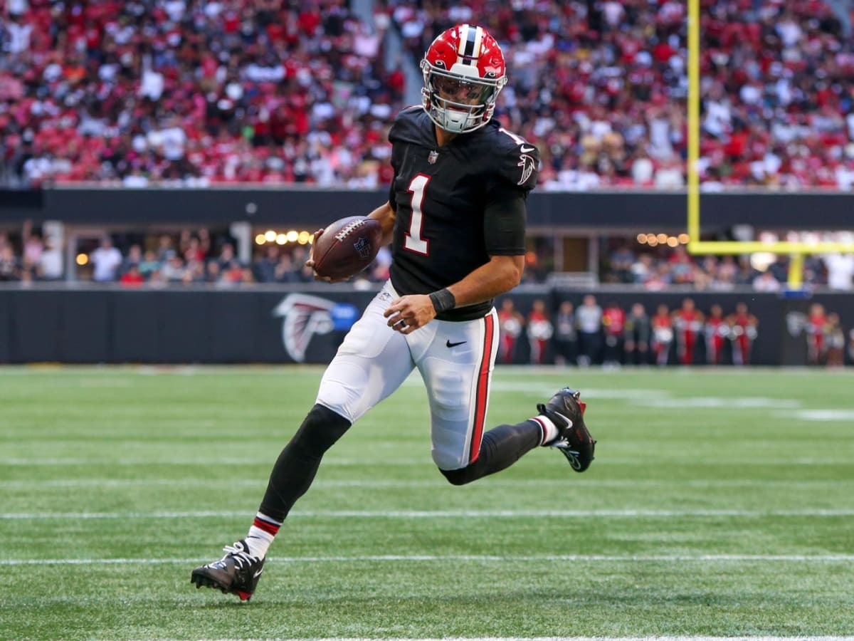 Marcus Mariota shines in his debut with the Atlanta Falcons