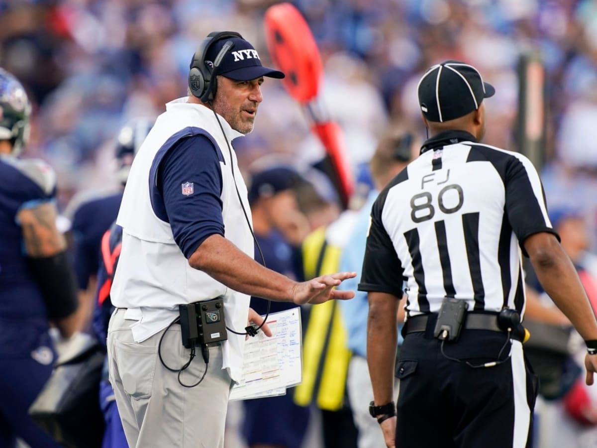 Report: Mike Vrabel Renews Call for Consistency in League-Wide Email -  Sports Illustrated Tennessee Titans News, Analysis and More